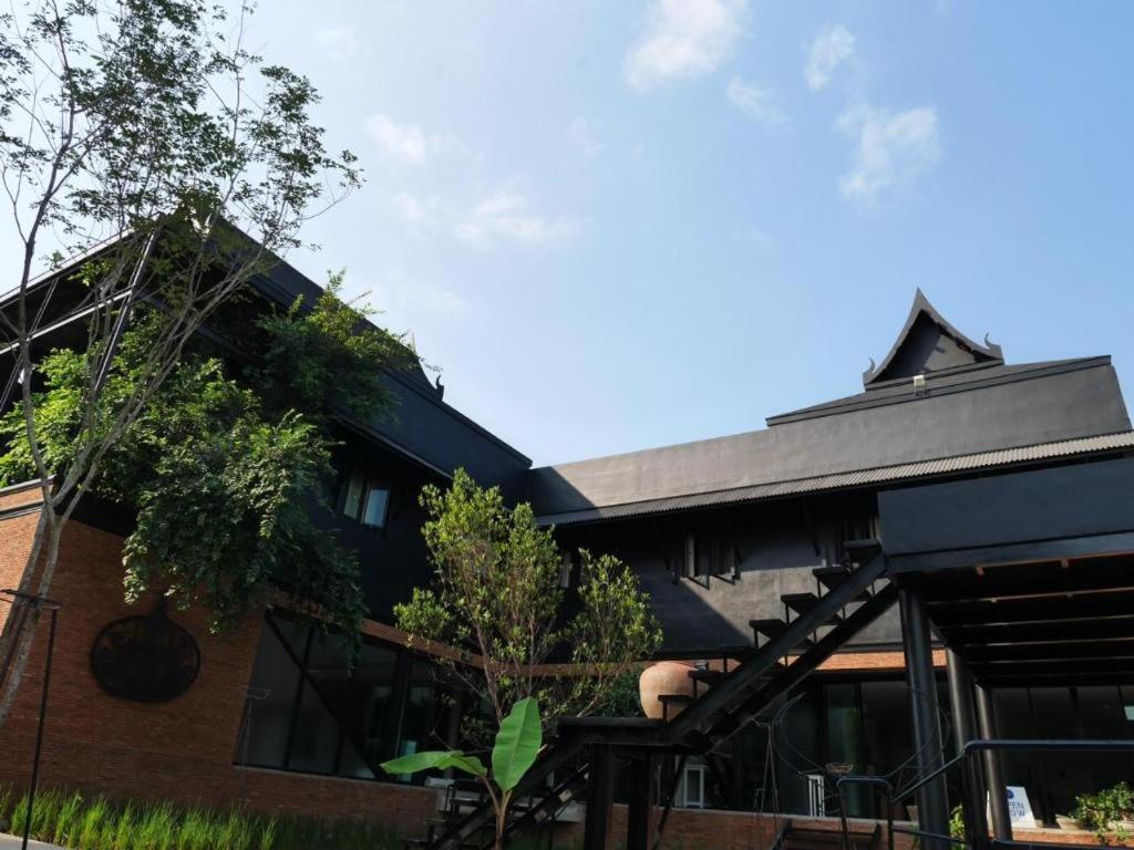 Silp-Pa Phra Nakhon Si Ayutthaya Hotel Luaran gambar