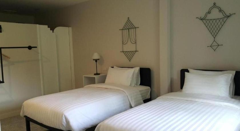 Silp-Pa Phra Nakhon Si Ayutthaya Hotel Luaran gambar