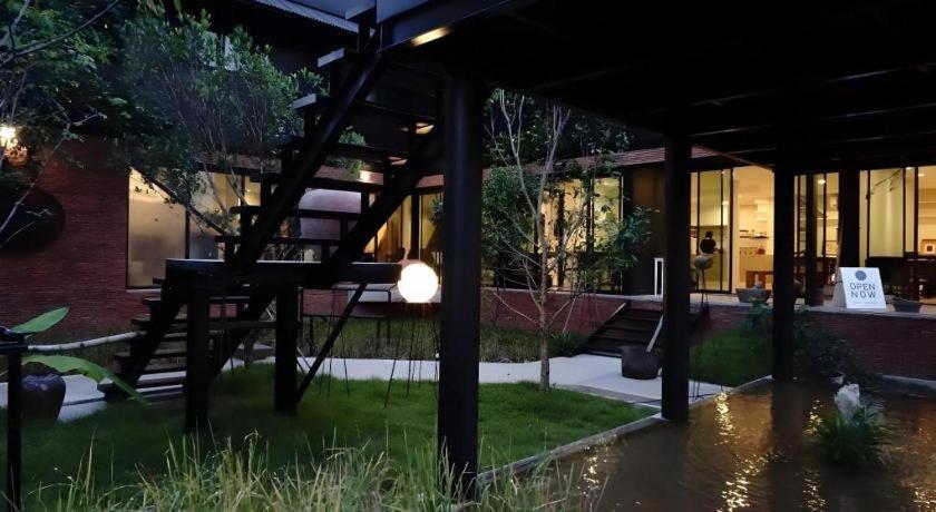 Silp-Pa Phra Nakhon Si Ayutthaya Hotel Luaran gambar