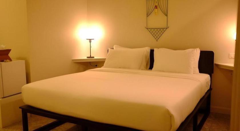 Silp-Pa Phra Nakhon Si Ayutthaya Hotel Luaran gambar