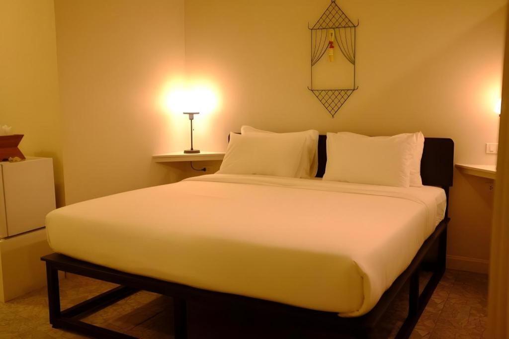 Silp-Pa Phra Nakhon Si Ayutthaya Hotel Luaran gambar